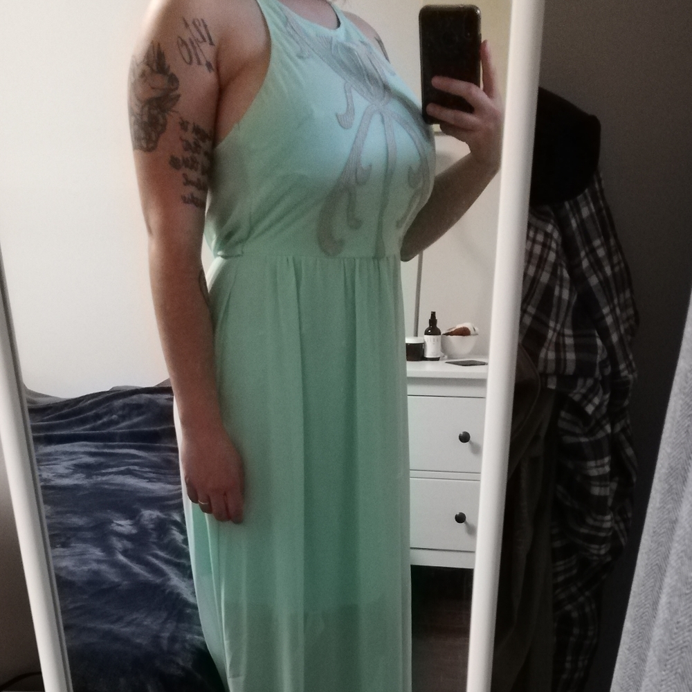 Maxi dress, flowy, backless, halter